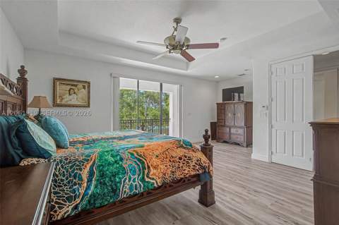 7926 SW 195th Ter, Cutler Bay FL - photo 17 of 37