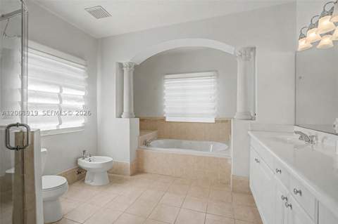 7926 SW 195th Ter, Cutler Bay FL - photo 18 of 37