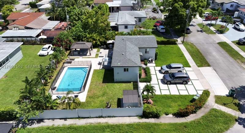 3 bedroom SingleFamilyResidence at 2401 SW 83rd Ave, Coral Way Village Sec A P, Miami — photo 5