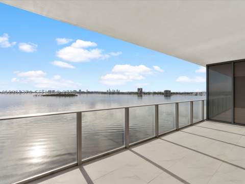 700 NE 24th St 503, Miami FL - photo 9 of 74