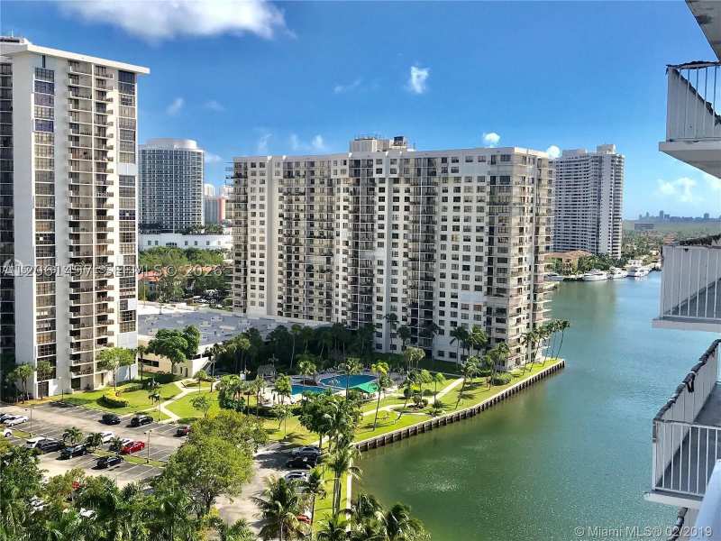 2 bedroom Condominium at 2851 NE 183rd St 1609E, Admirals Port Condo West, Aventura — photo 1