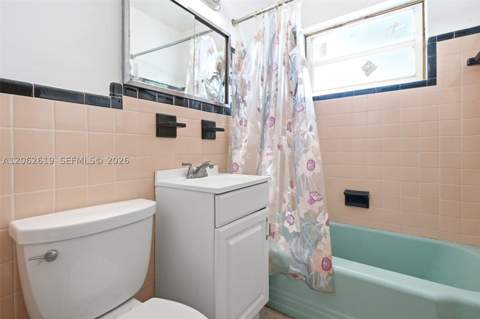 157 Lenape Dr, Miami Springs FL - photo 13 of 19
