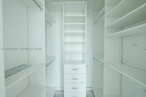 500 Brickell Ave 1100, Miami FL - photo 17 of 39