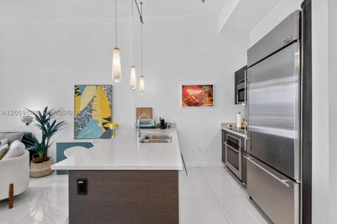 500 Brickell Ave 1100, Miami FL - photo 8 of 39