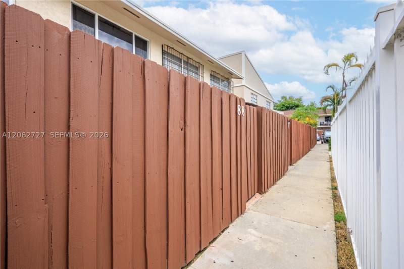 3 bedroom Condominium at 15680 SW 82nd Cir Ln 8-8, View West Condo Ph I, Miami — photo 3