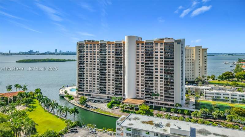 2 bedroom Condominium at 1800 NE 114th St 1508, Cricket Club Condo, Miami — photo 5
