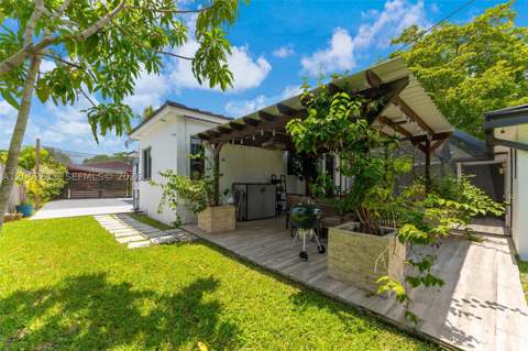 1575 SW 15th St, Miami FL - photo 18 of 27