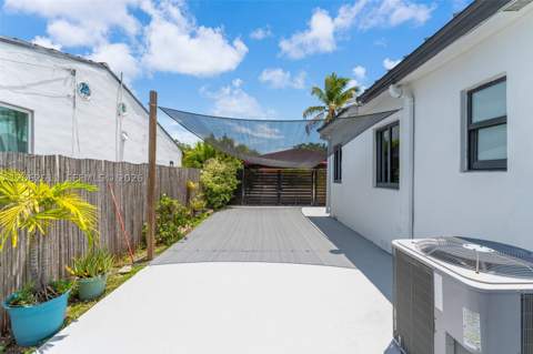 1575 SW 15th St, Miami FL - photo 19 of 27