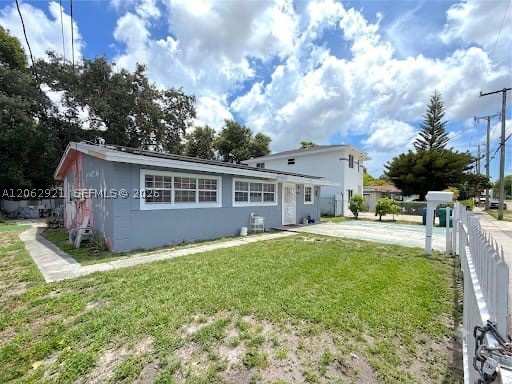 3 bedroom SingleFamilyResidence at 2991 NW 43rd Ter, Roosevelt Park, Miami — photo 1
