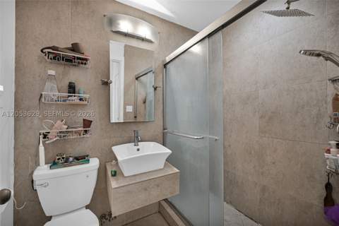 900 16th St 104, Miami Beach FL - photo 24 of 30