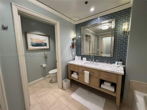 455 Grand Bay Dr 717, Key Biscayne FL - photo 20 of 31