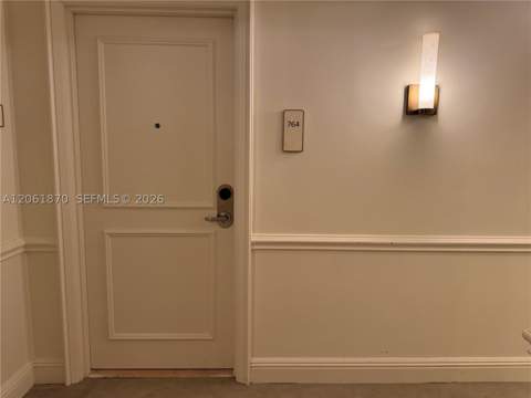 455 Grand Bay Dr 717, Key Biscayne FL - photo 21 of 31