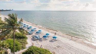 455 Grand Bay Dr 717, Key Biscayne FL - photo 24 of 31