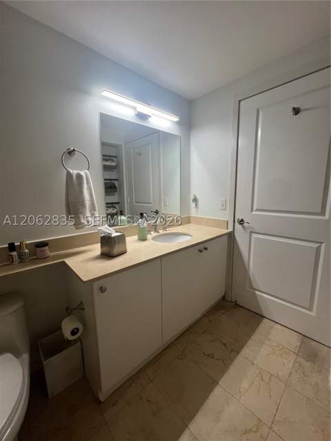 170 SE 14th St 2007, Miami FL - photo 17 of 28