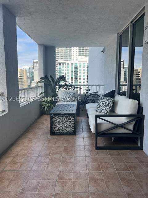 170 SE 14th St 2007, Miami FL - photo 19 of 28