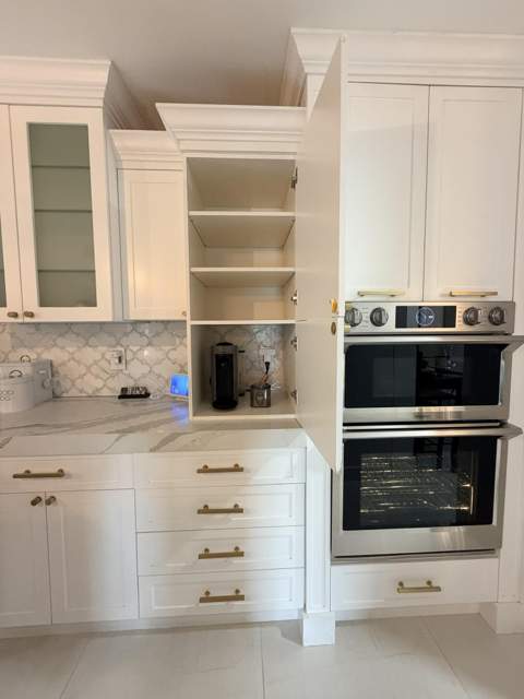 7952 NW 161st Terrace, Miami Lakes FL - photo 11 of 50