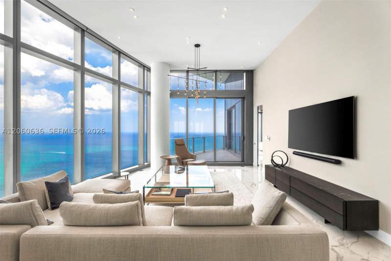 3 bedroom Condominium at 15701 Collins Ave 4701, 15701 Collins Condo, Sunny Isles Beach — photo 2