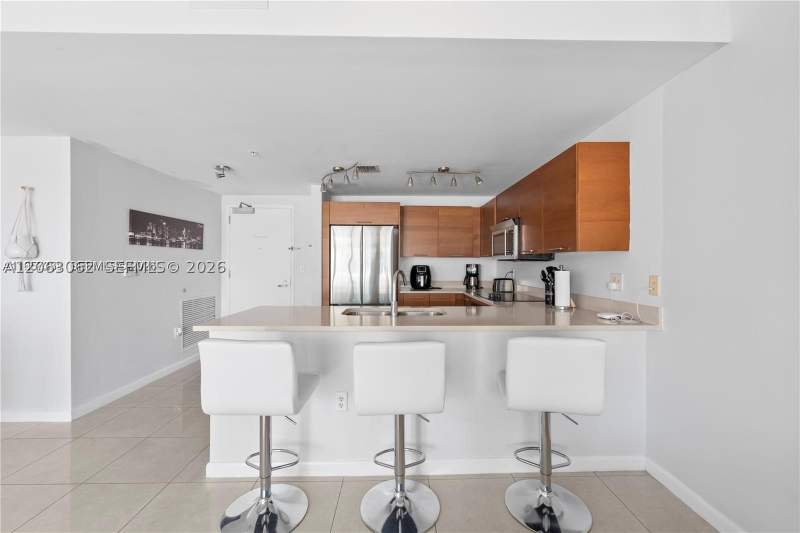 2 bedroom Condominium at 3250 NE 1st Ave 917, Midblock Miami Condo, Miami — photo 2