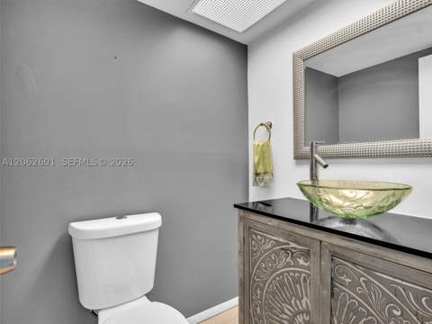 301 174th St 2205, Sunny Isles Beach FL - photo 15 of 61