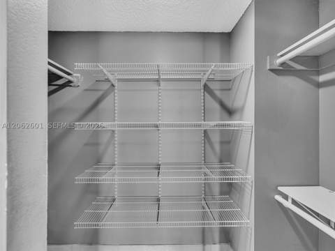 301 174th St 2205, Sunny Isles Beach FL - photo 23 of 61