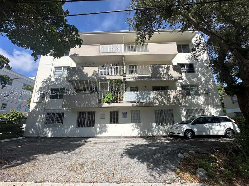 2 bedroom Condominium at 755 SW 6th St 10, 755 Bldg Condo, Miami — photo 1