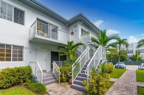 9280 Bay Harbor Ter 26, Bay Harbor Islands FL - photo 16 of 21