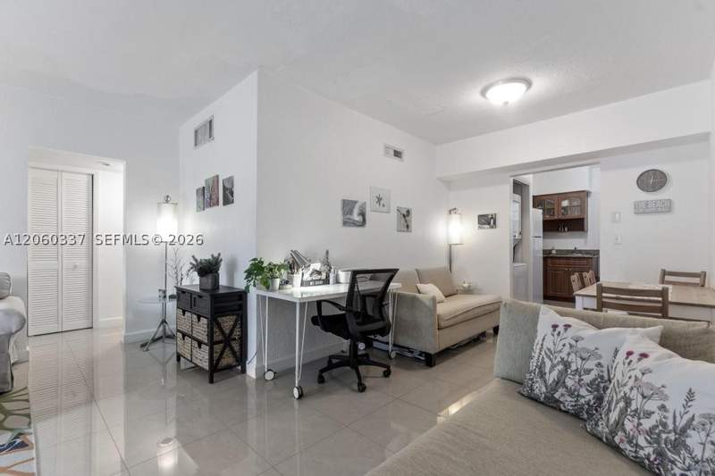 2 bedroom Condominium at 9280 Bay Harbor Ter 26, Southern Star Condo, Bay Harbor Islands — photo 5