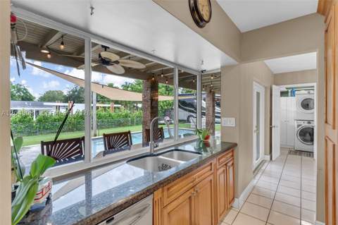 10360 SW 112th St, Miami FL - photo 14 of 35