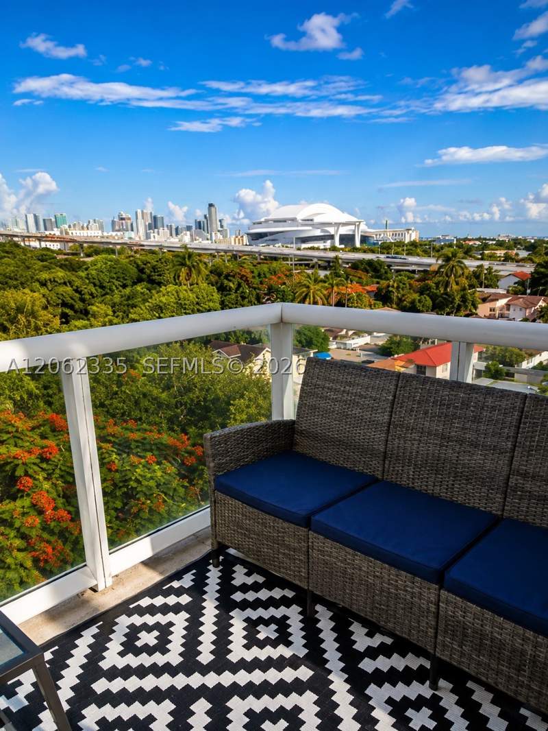 2 bedroom Condominium at 1871 NW S River Dr 801, Terrazas Riverpark Villag, Miami — photo 3