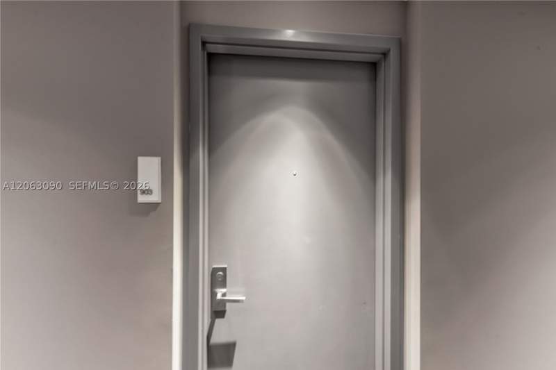 1 bedroom Condominium at 1300 Brickell Bay Dr 903, Brickellhouse Condo, Miami — photo 5