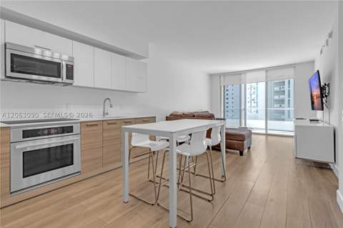 1300 Brickell Bay Dr 903, Miami FL - photo 7 of 39