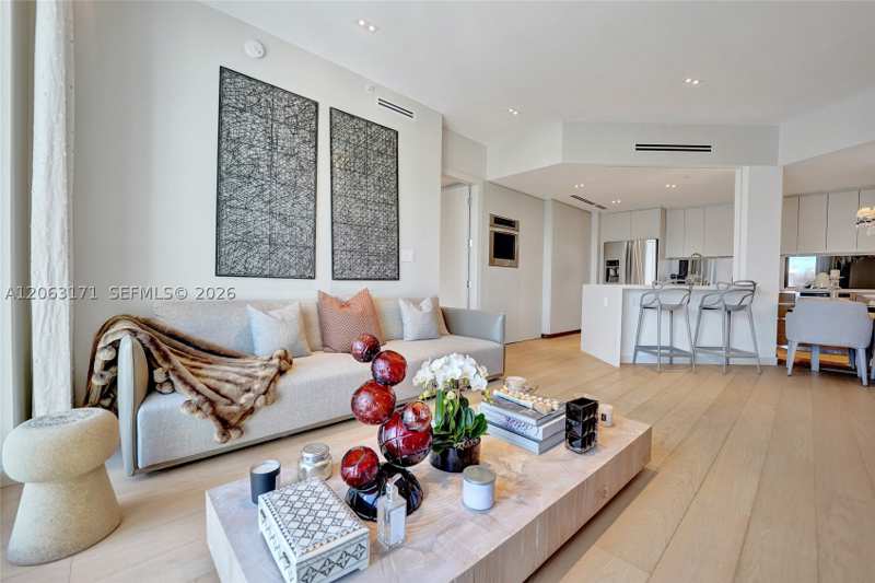 2 bedroom Condominium at 19900 E Country Club Dr Ts16, Turnberry Village So Towe, Aventura — photo 1