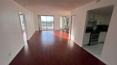 3300 NE 192nd St 803, Aventura FL - photo 12 of 32