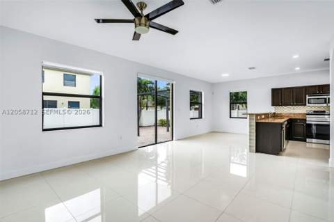 8788 W 35th Ct, Hialeah FL - photo 12 of 34