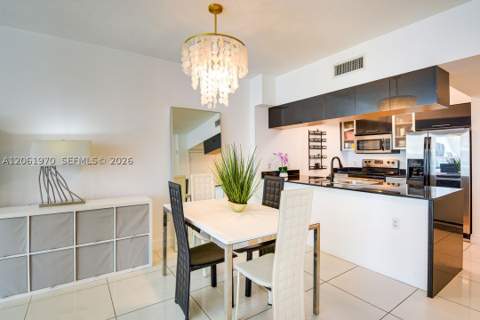 1750 N Bayshore Dr 1909, Miami FL - photo 14 of 31