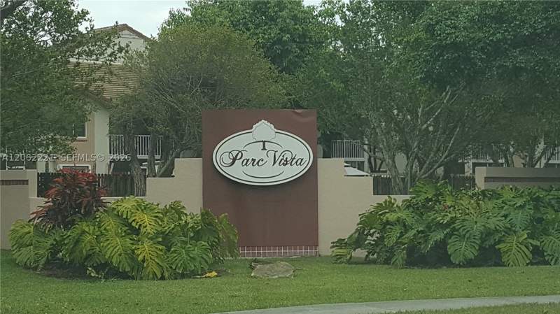 2 bedroom Condominium at 13904 SW 91st Ter 13904, Parc Vista Condo, Miami — photo 2