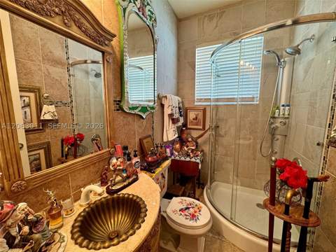 3457 NE 2nd St, Homestead FL - photo 7 of 13
