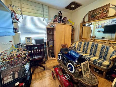 3457 NE 2nd St, Homestead FL - photo 8 of 13