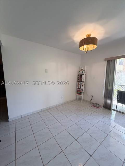 17000 NW 67th Ave 112, Hialeah FL - photo 10 of 27