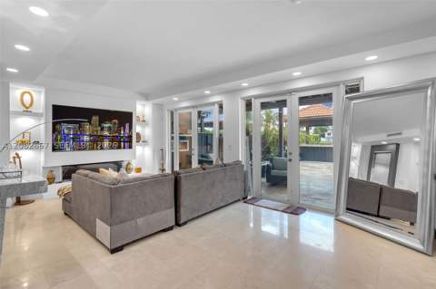 10867 NW 59th St, Doral FL - photo 14 of 61
