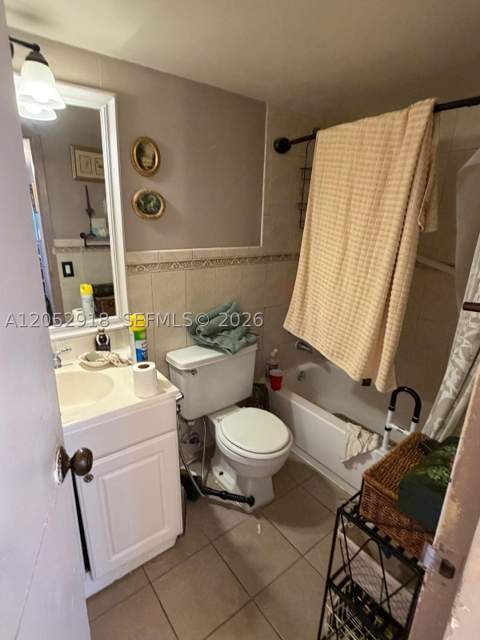 1335 W 68th St 204, Hialeah FL - photo 6 of 35