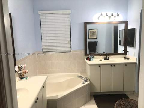 11814 SW 137th Path, Miami FL - photo 6 of 18