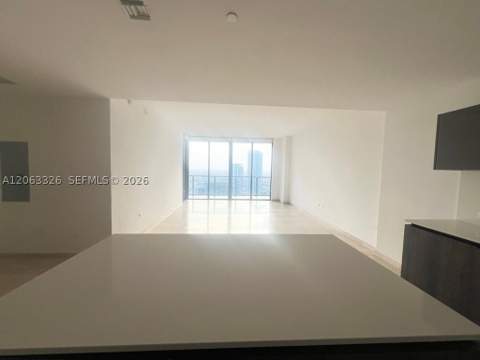 68 SE 6th St 3810, Miami FL - photo 15 of 34