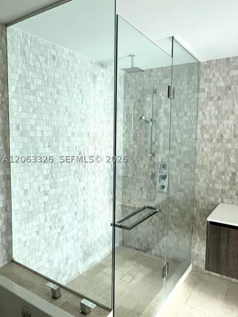 68 SE 6th St 3810, Miami FL - photo 22 of 34