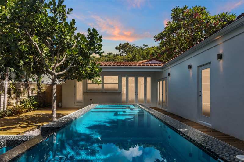 4 bedroom SingleFamilyResidence at 776 NE 74th St, Belle Meade Of Mia Sec 1, Miami — photo 1