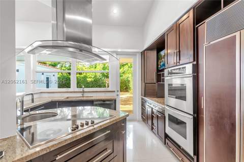 776 NE 74th St, Miami FL - photo 10 of 40