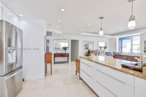 5255 Collins Ave 11E, Miami Beach FL - photo 12 of 39