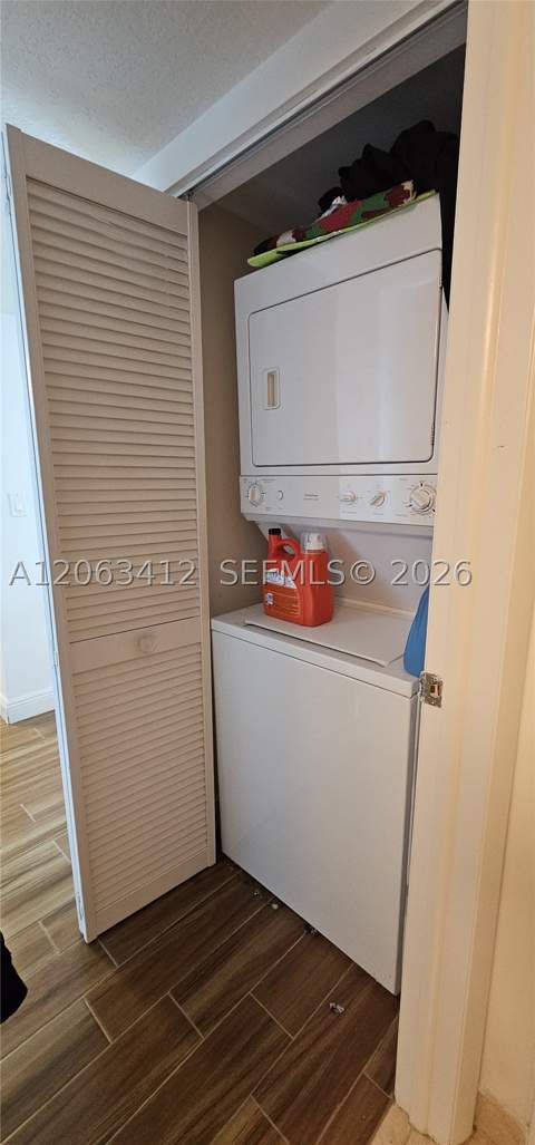 1800 N Bayshore Dr 3808, Miami FL - photo 8 of 21
