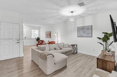 11429 SW 253rd St, Homestead FL - photo 8 of 47