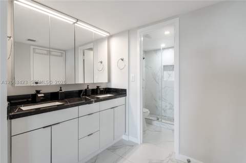 100 Bayview Dr 709, Sunny Isles Beach FL - photo 16 of 29